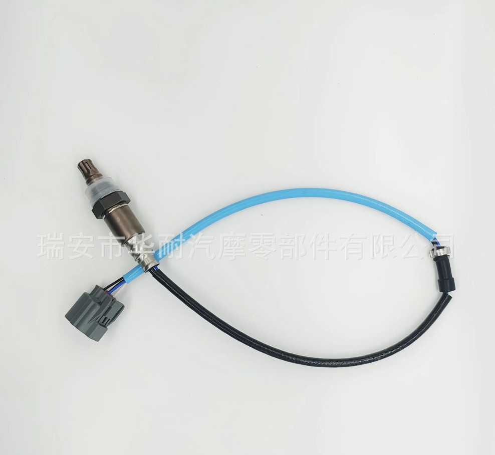 1PC Automobile oxygen sensor 36531-RAA-A01
