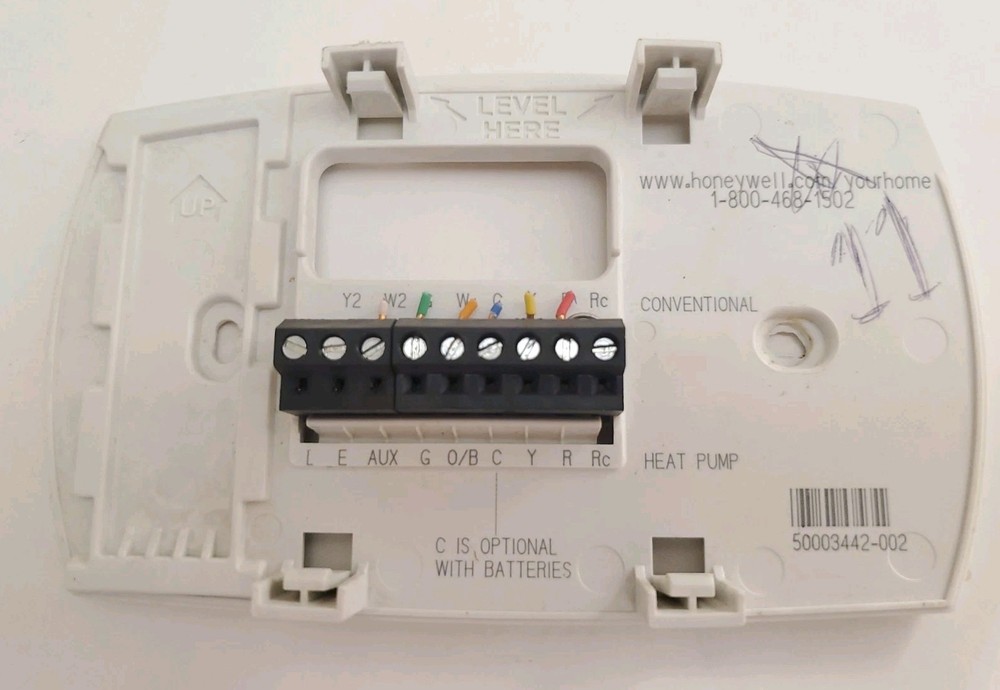 Honeywell TH5220D1029 1019 Non-Programmable Thermostat Preowned