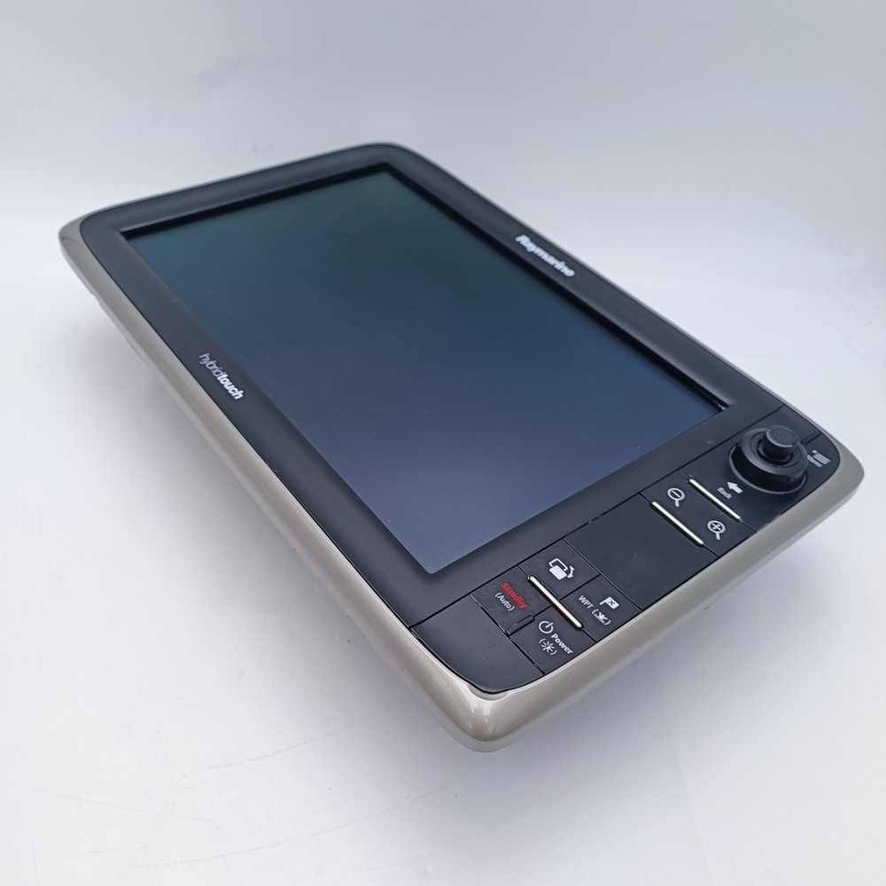 Raymarine e125 HybridTouch MFD Display Chartplotter Radar Display E70023 & Cover