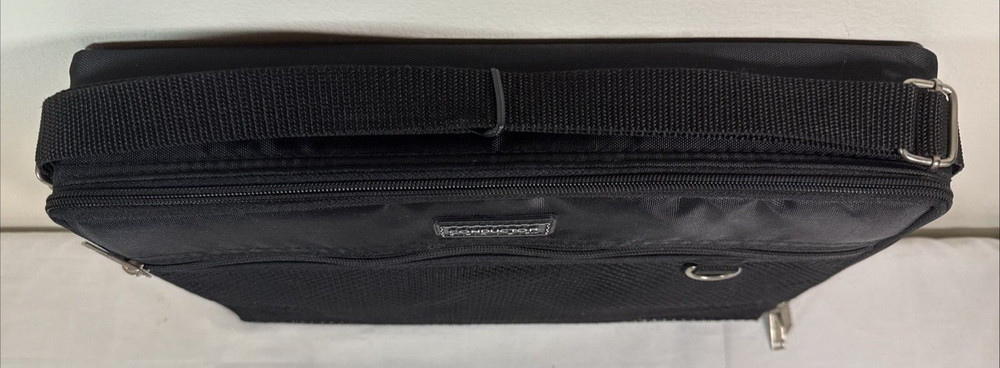 Conductor Series / Cassette Case / Holds 30