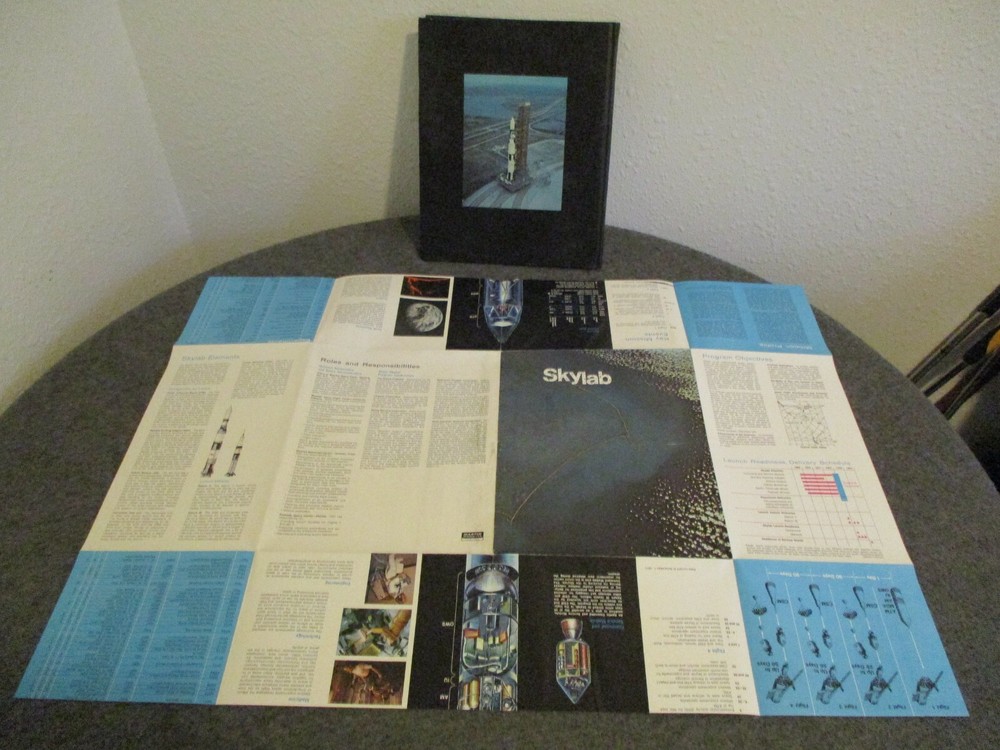 NASA APOLLO/SKYLAB MSFC DATA & EXPERIMENT SUMMARY CONTRACTORS BOOKS FOLD OUTS ++