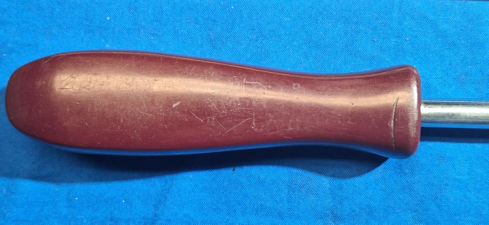 Vintage Matco Tools Maroon handle SDM128P4 13" long #4 phillips screwdriver