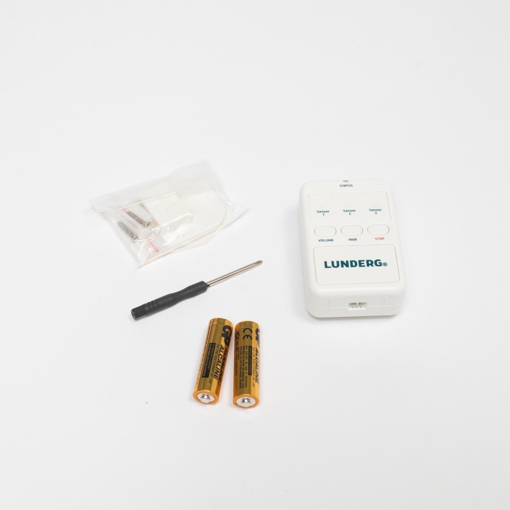 Lunderg Large Bed Alarm System 20x30 Wireless Sensor Pad Volume Control White