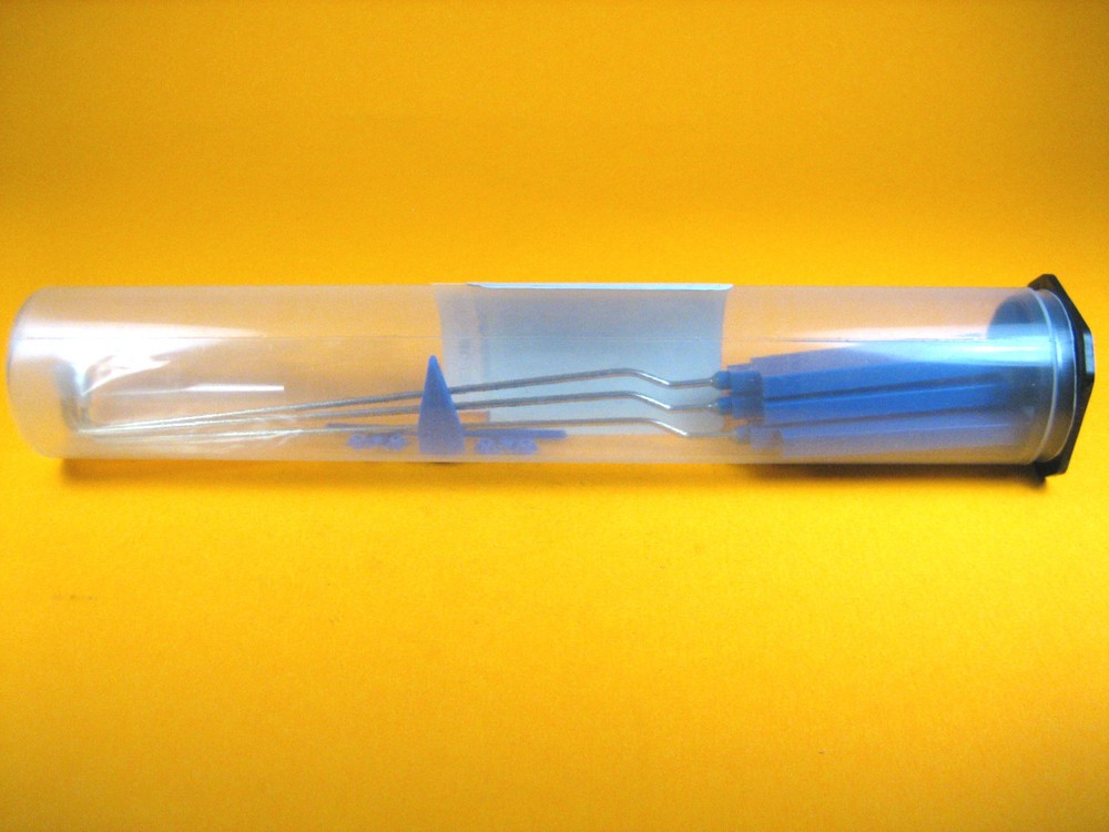 Charts Inc. - 511-003-3 - 3 Blue Pens