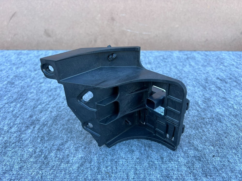 FORD MUSTANG MACH-E 21-26 OEM REAR LEFT DRIVER BLIND SPOT RADAR SENSOR MODULE