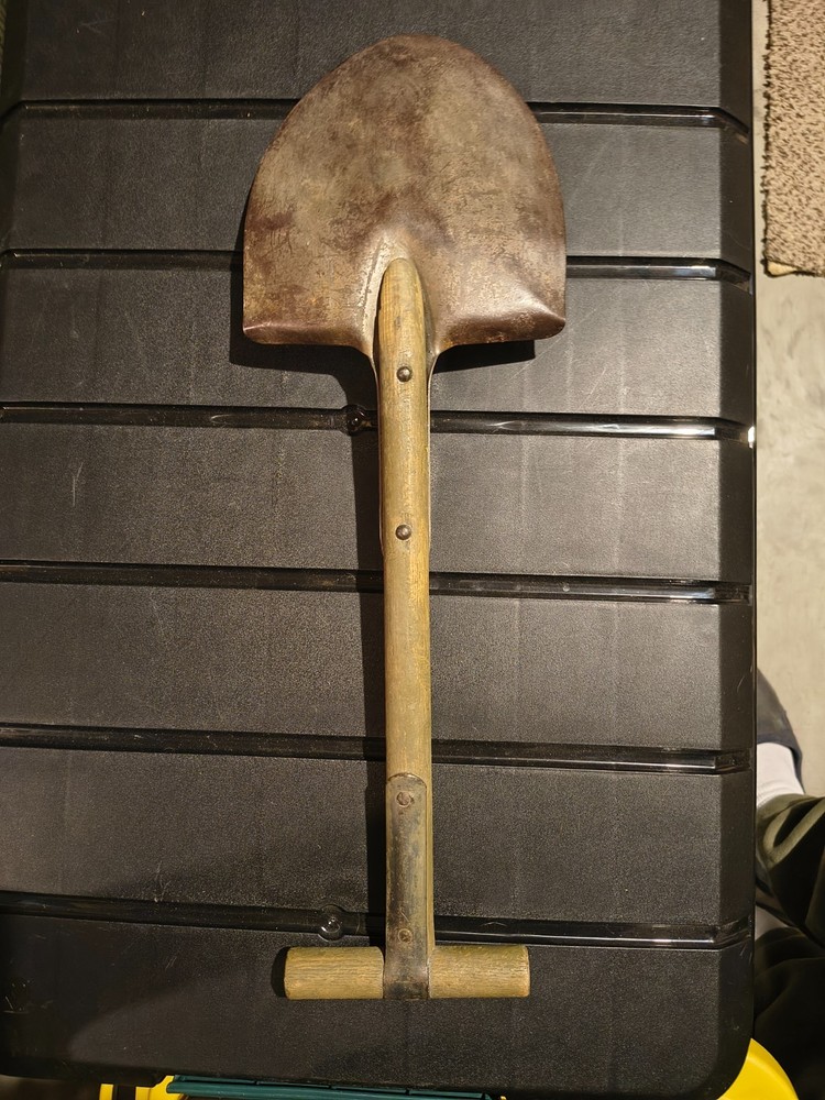 Early WW1 U.S. Entrenching tool