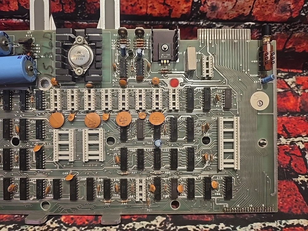 TRS-80 Model I - MAINBOARD