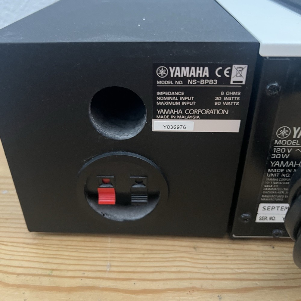 YAMAHA MCR-B043 Micro component