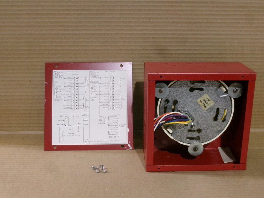CHLORIDE PYROTECTOR 3041RCD VENTILATION DUCT SMOKE DETECTORS                  AK