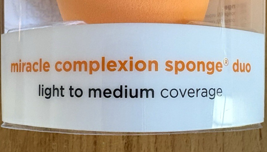 Real Techniques Miracle Complexion Sponge Duo 2 Count Makeup Blender Sponges NIB