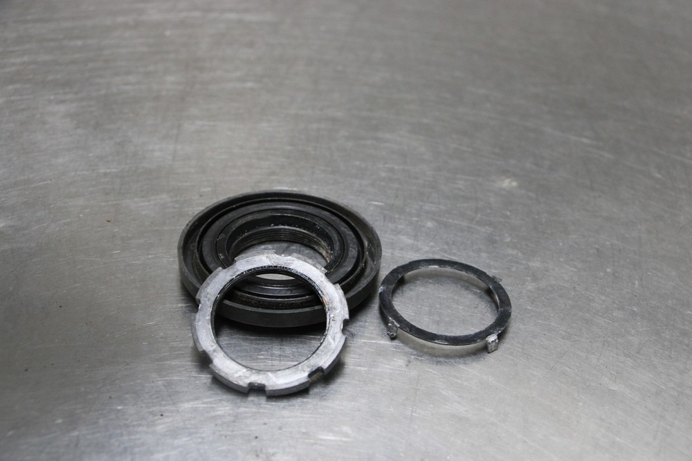 09-11 Ninja EX650 650R Triple Tree Steering Nut