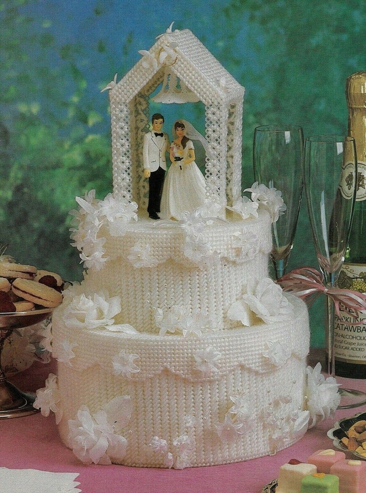 WEDDING CAKE STORAGE BOXES PLASTIC CANVAS PATTERN INSTRUCTIONS