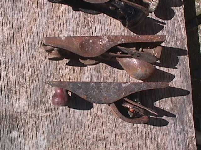 RUSTY WOOD BLOCK PLANE PARTS