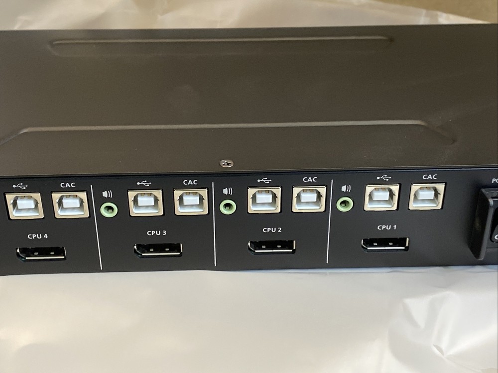 IOGEAR 4-Port Single View DisplayPort Secure KVM Switch w/Audio and CAC Support