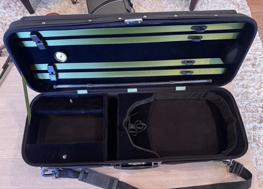 Intermediate/Advanced Viola (handcrafted Scherl & Roth w/ bow and shoulder rest)