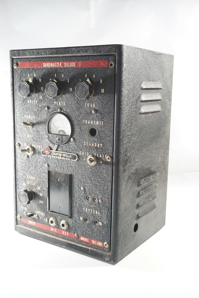 Vintage HARVEY WELLS Transmitter Deluxe TBS-50D, Missing Button, Untested, As Is