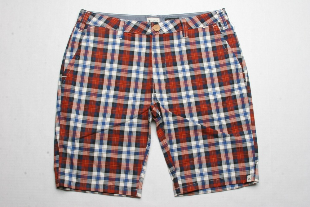 MATIX Big Payback Short (34) White