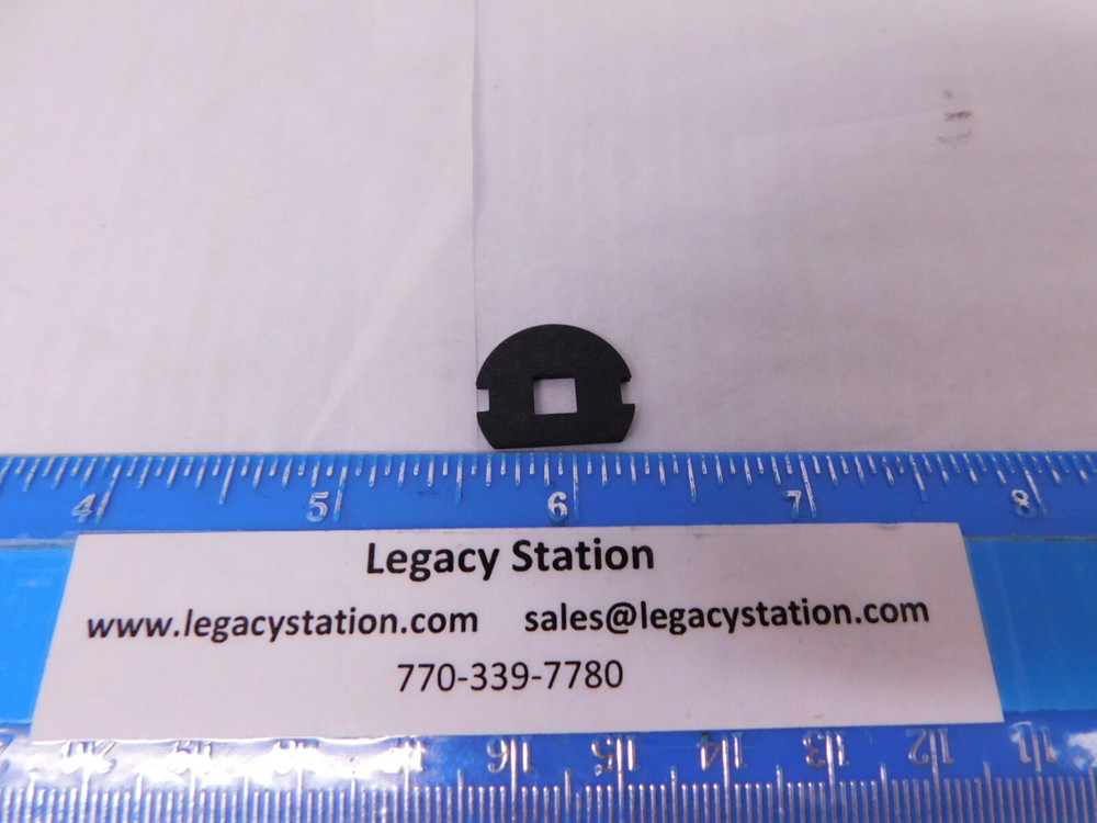 Lionel Train Part R-82 Voltage Shaft Insulator