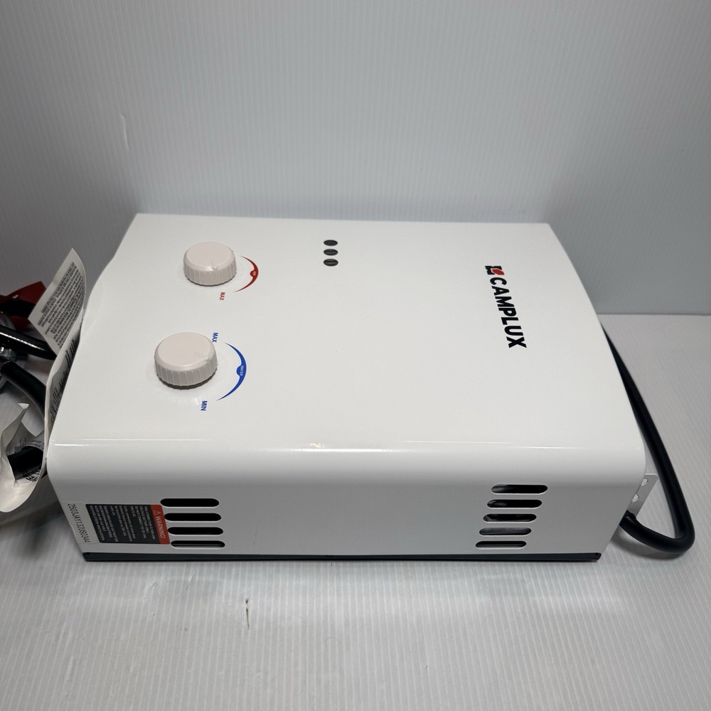 Camplux Model AY132 Outdoor Portable Tankless Water Heater 28000 BTU/hr - White