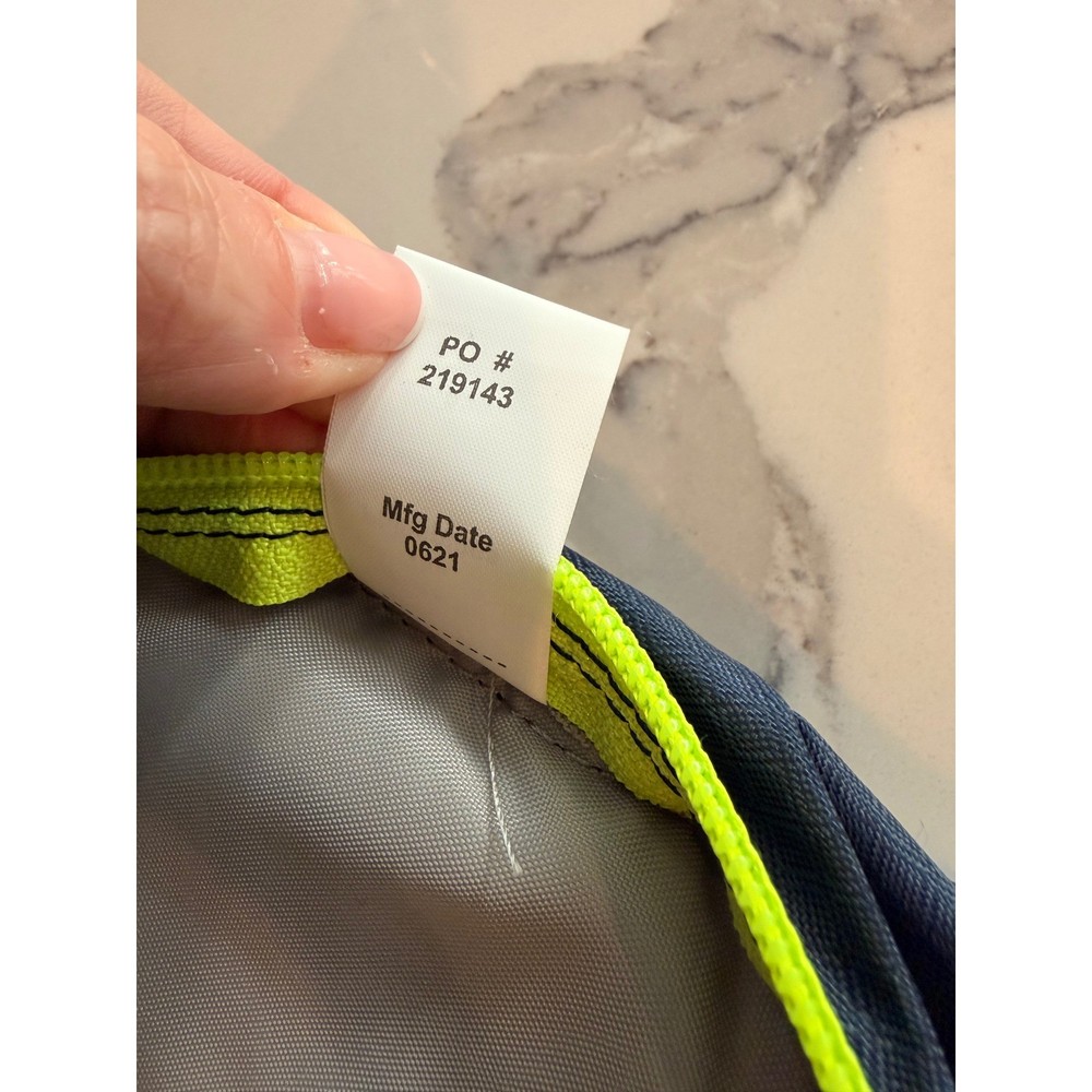 CamelBak Kicker Hydration Backpack Blue Running Hiking Pack w/ Bladder