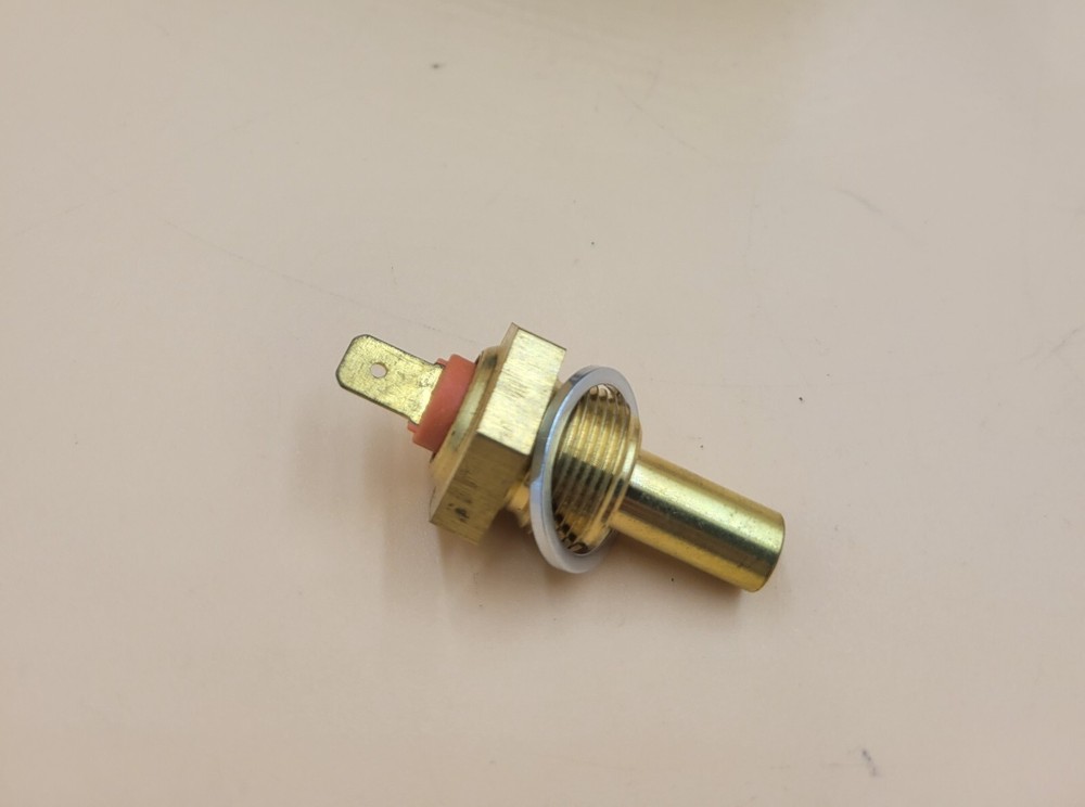 Land Rover Temperature Sensor Part# PRC8001