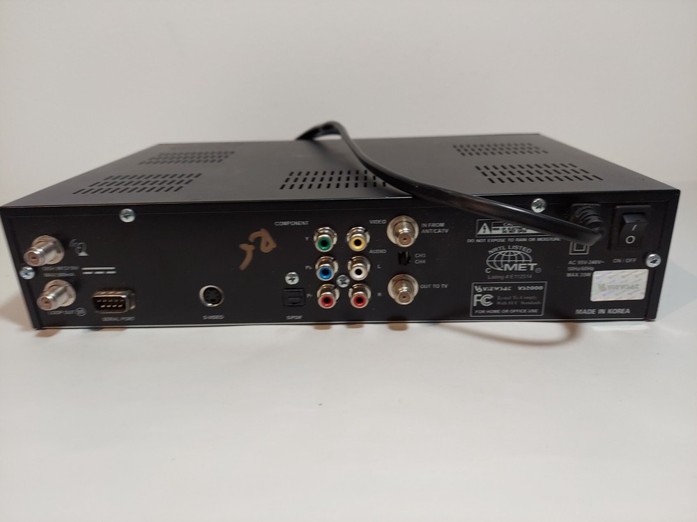 Xtreme VS Viewsat Digital Satellite Receiver VS2000 With Cables *No remote