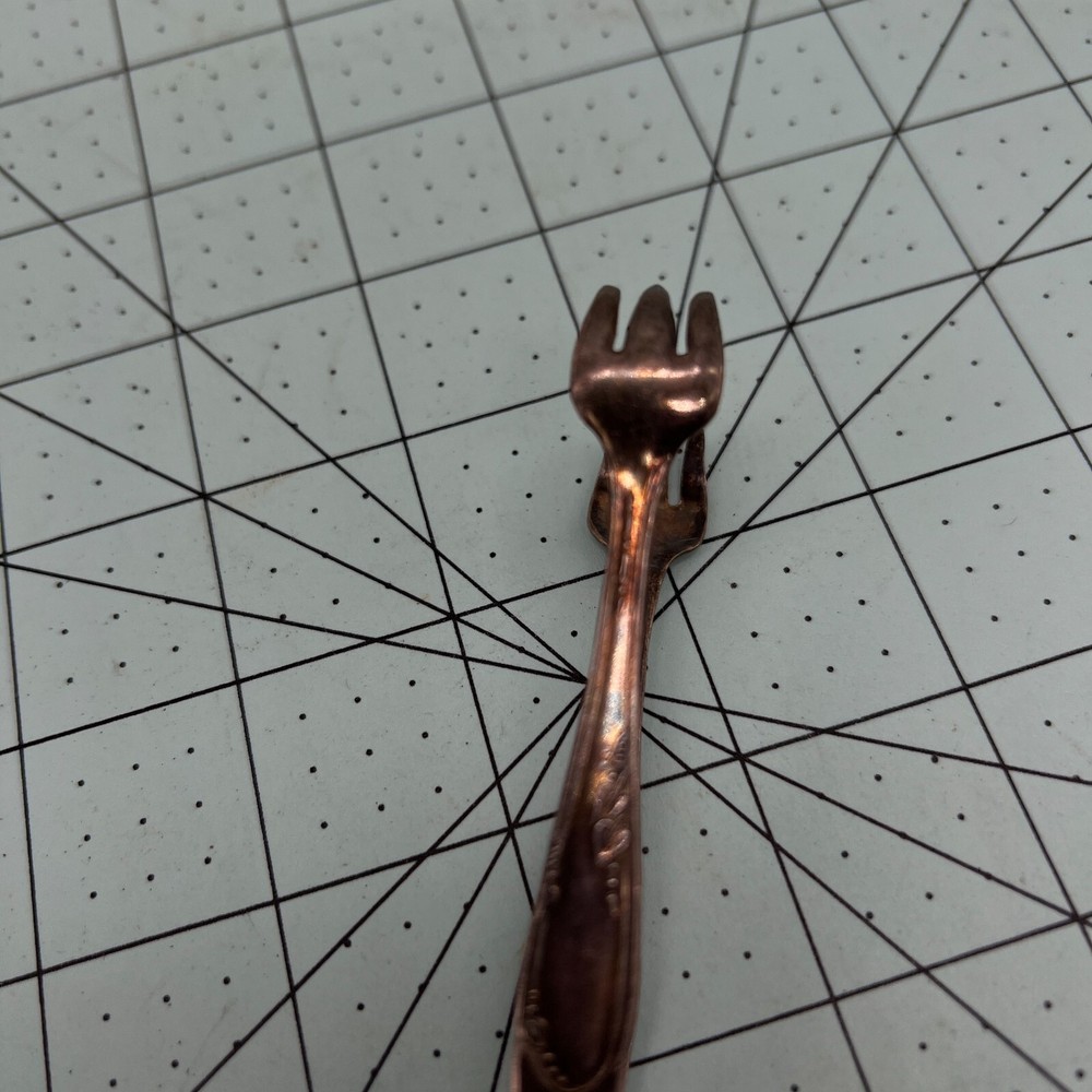 Rare Sugar Pliers Style Silverware