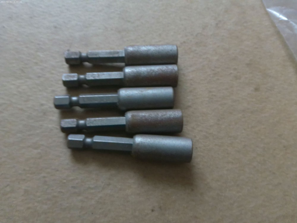 SIX !!! Irwin 10-12 Slotted Bit & Finder