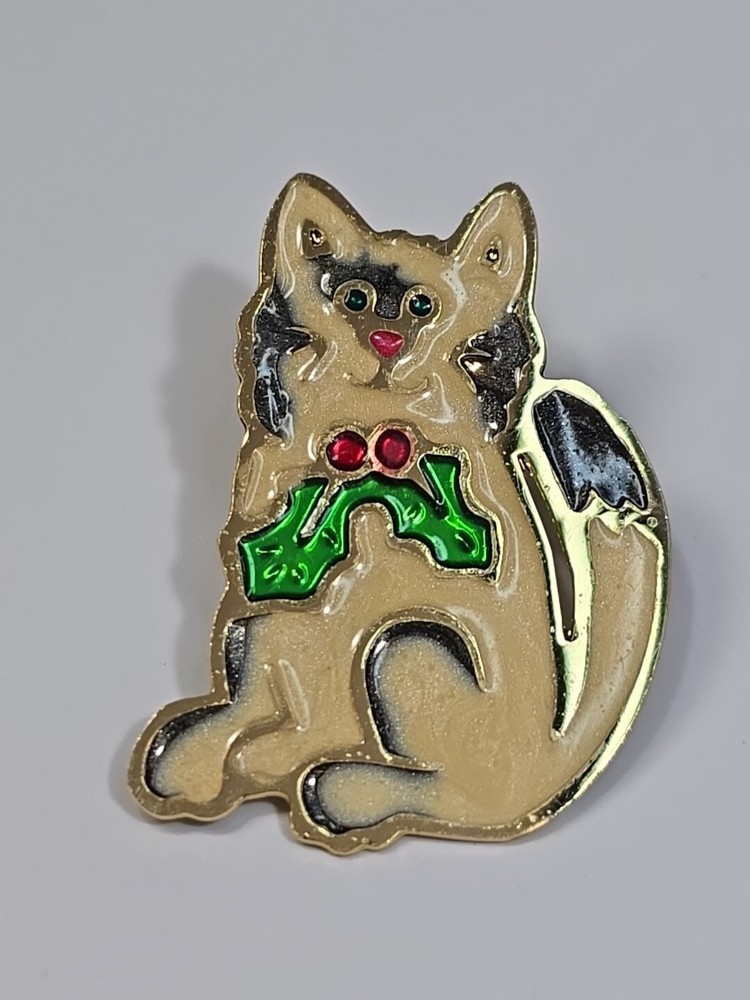 Cartoon Christmas Cat Lapel Pin Thin Metal