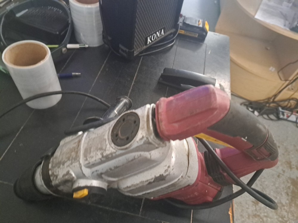 Chicago Rotary Hammer Tool