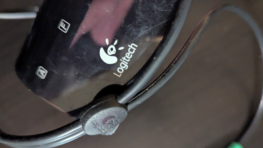 Logitech Connect Receiver; 810-000595 -read description -