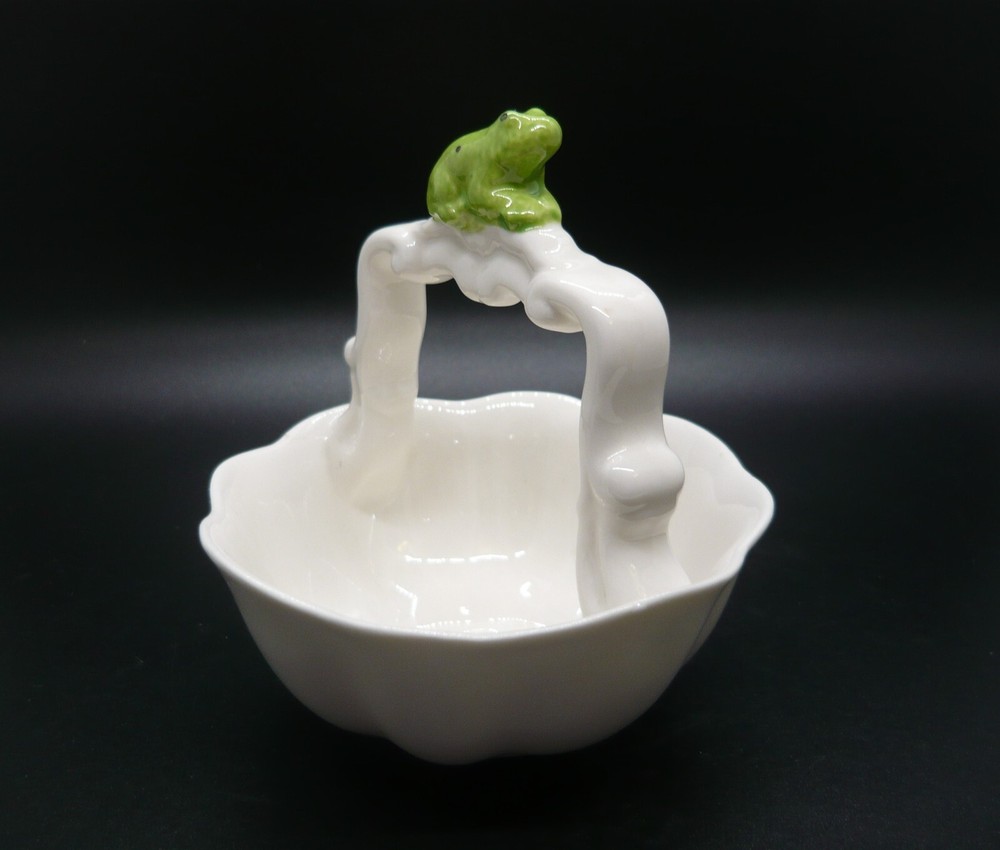 Peppertree Tabletops Frog Ceramic Trinket Dish