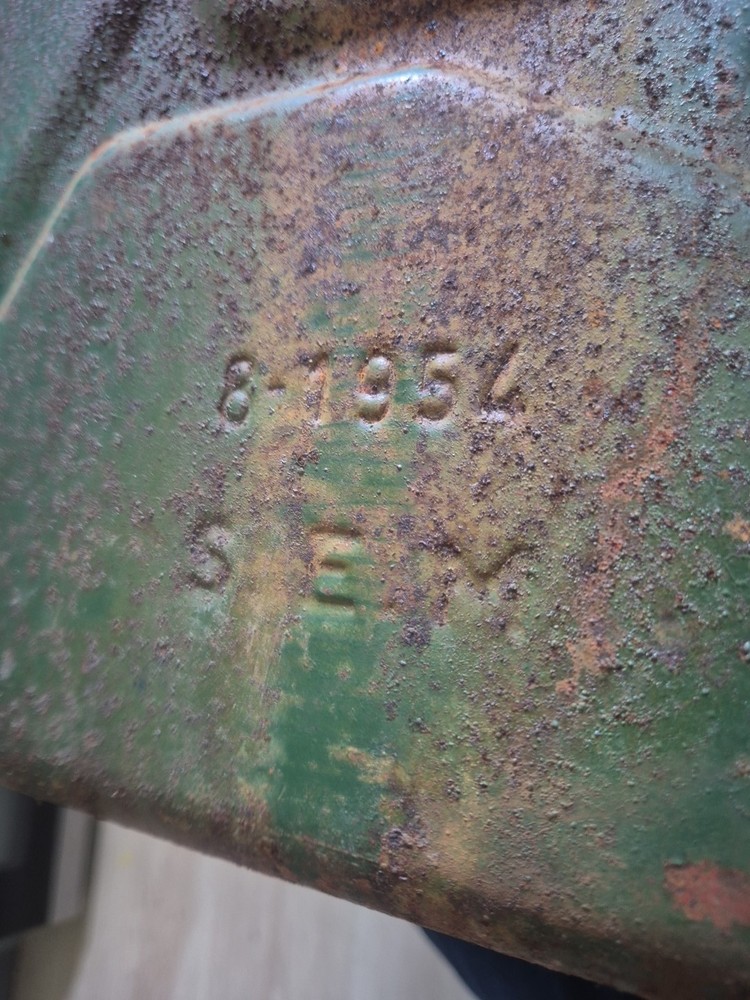 Vintage Fuel Can FFA Army 20L Metal Green Fuel Jerry Can - 1954 Genuine