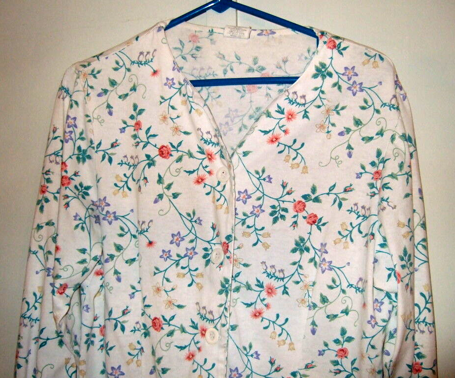 Woman's Flower Print Lab Coat by Barco Size Medium