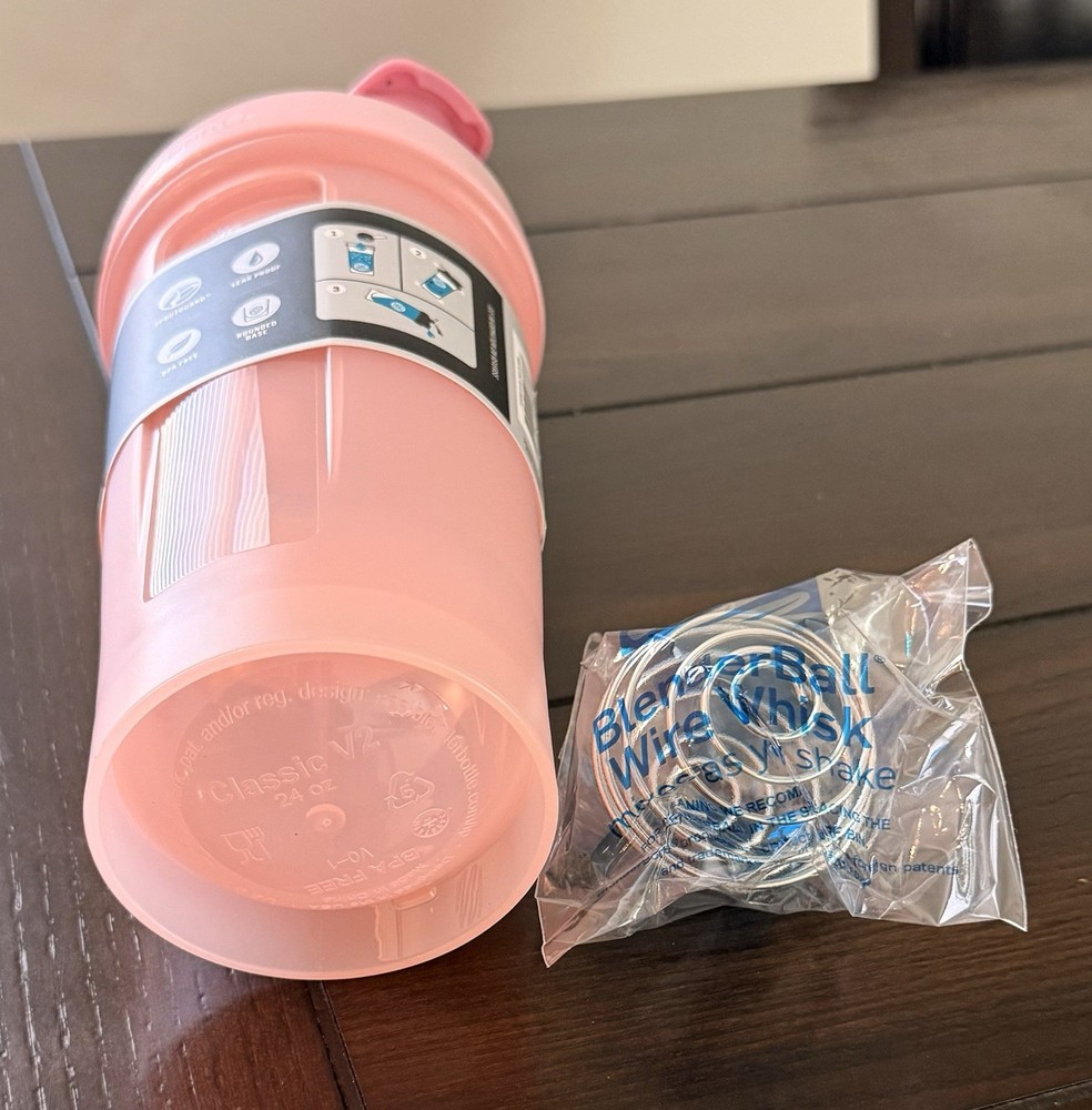 Blender Bottle Classic 24 oz., Blush Pink