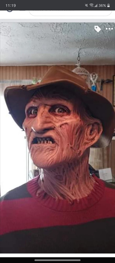 FREDDY KRUEGER bust life sized prop statue