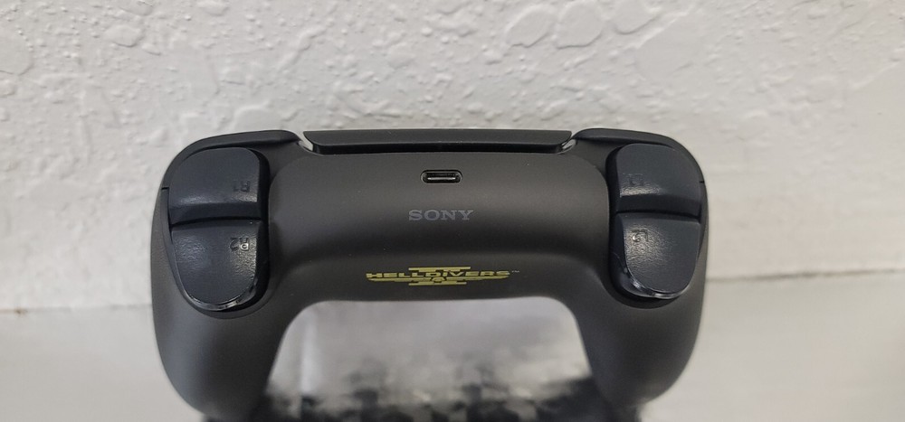 Sony PlayStation 5 DualSense Wireless Controller - Helldivers 2 Limited Edition