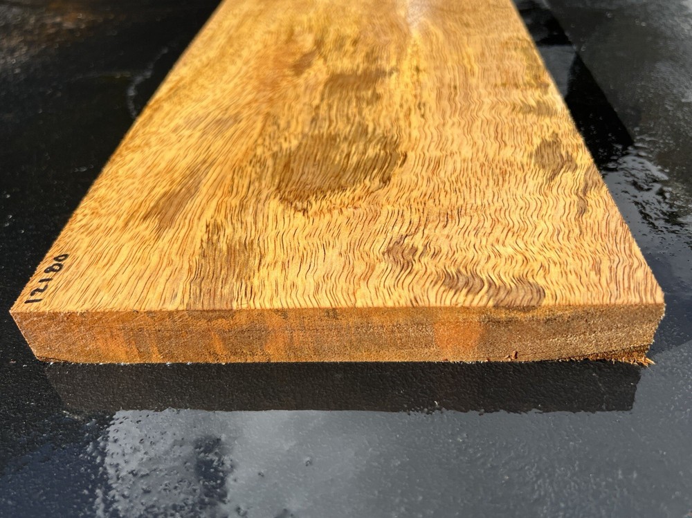 Hawaiian Curly Mango Board #12180