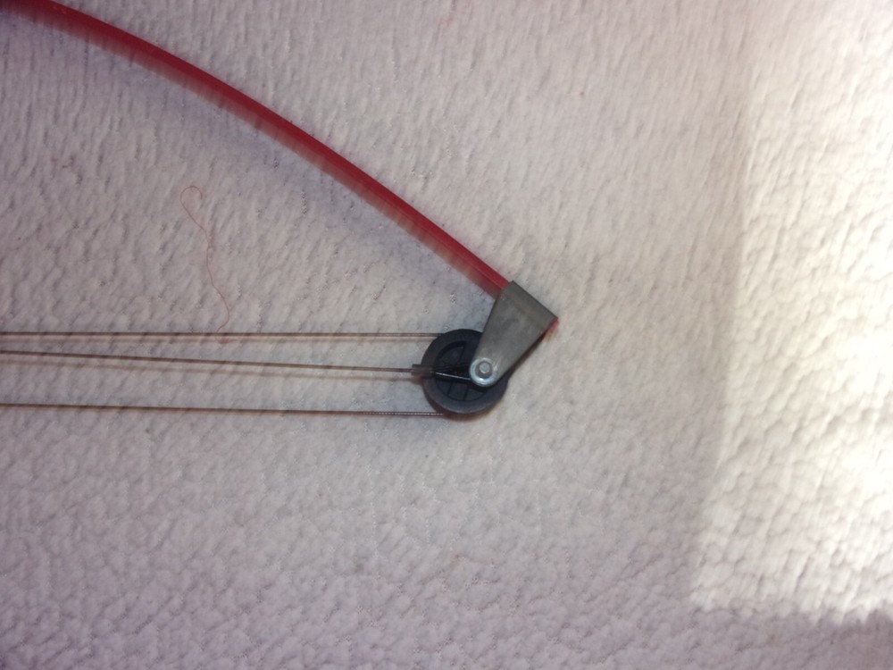 Red/Black Youth Compound Bow