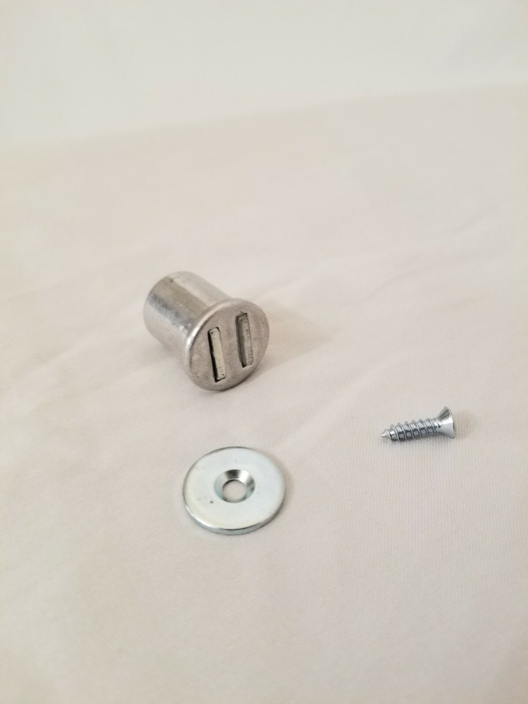 EPCO 600-A press fit round bore magnetic catch