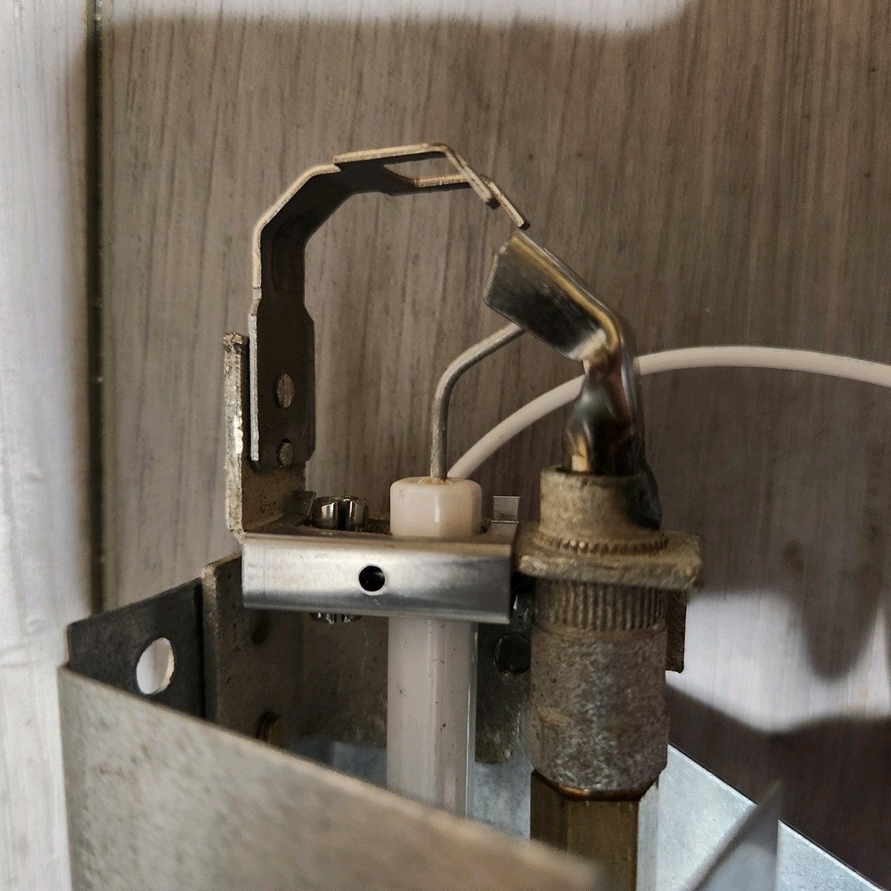 Raypak 002003F Pilot Light Assembly Natural & Propane OEM Replacement-Brand New