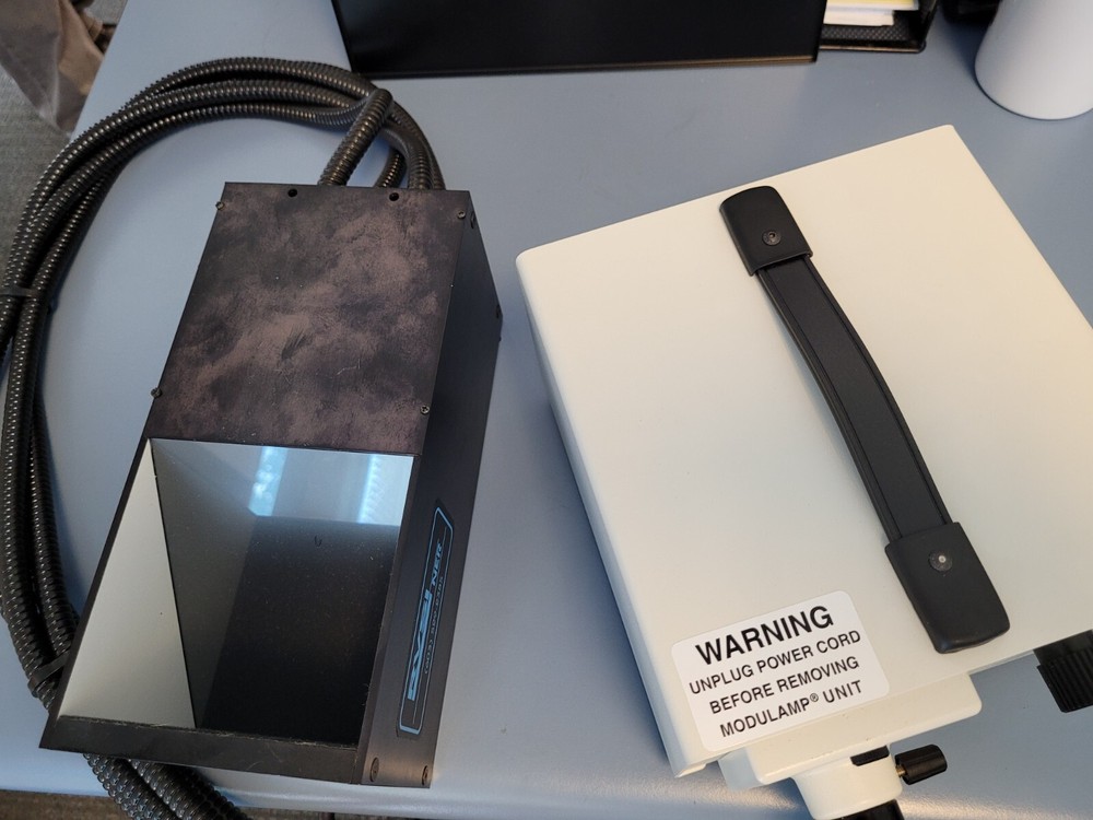 RVSI/NER 210100 & Schott ACE 1 Optic Light Source Bundle