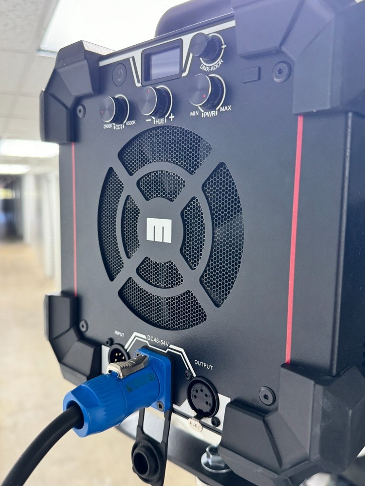 Fiilex Matrix Lighting Kit with Softbox and Grid - Professional LED Light Kit