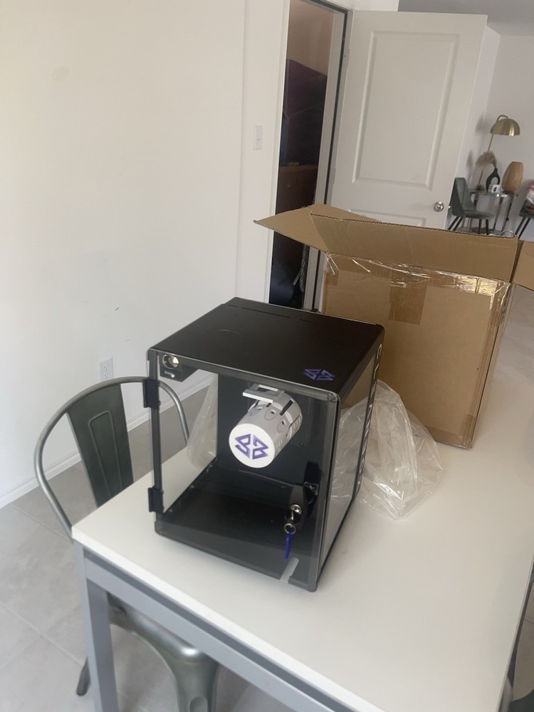 CLEANBox CX1 UVC LED VR Headset Decontamination System