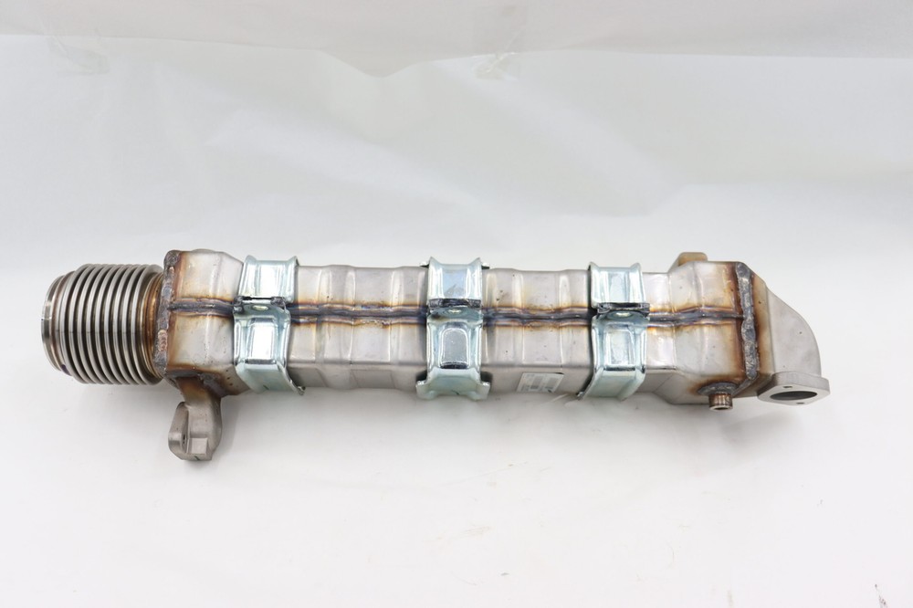Genuine Cummins Egr Cooler 5566768