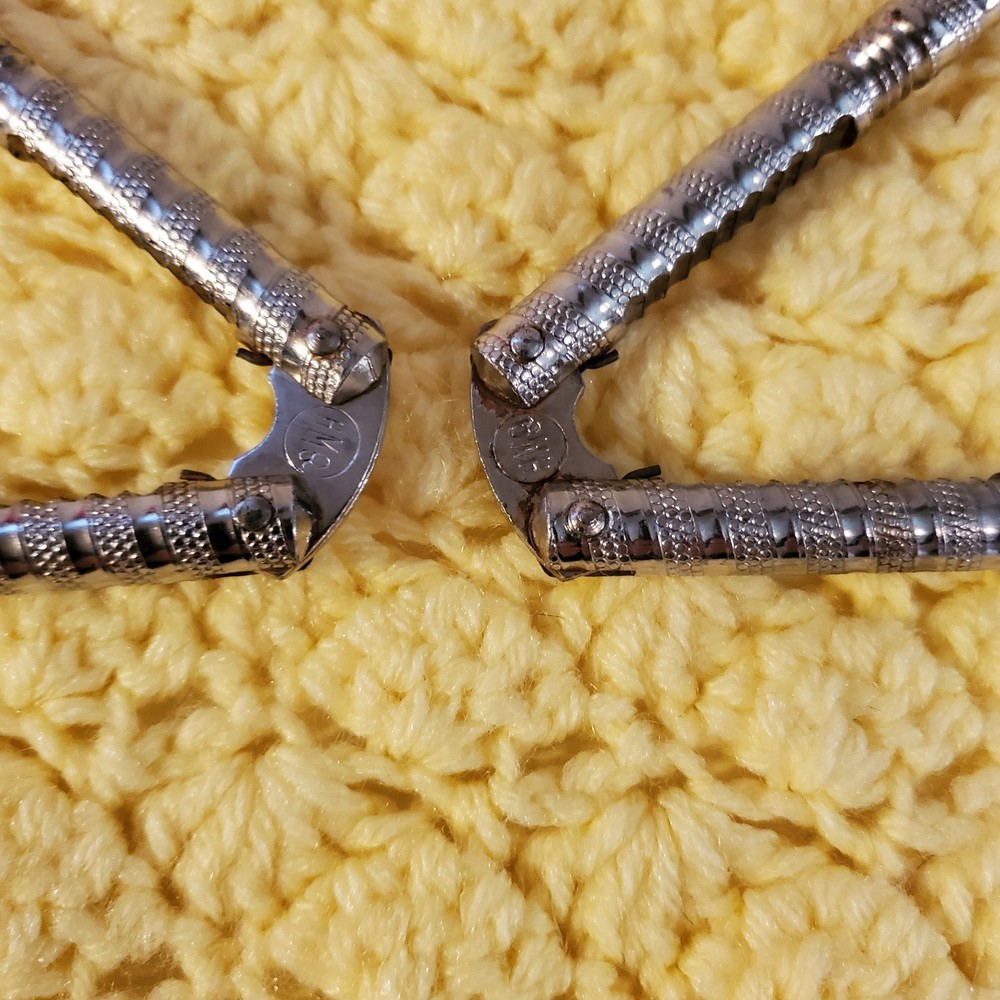 Nutcracker Vintage Silver Metal Handheld Nutcracker Nut Cracker Tools Set of 2