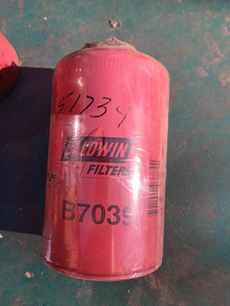 New Baldwin B7039 Spin-on Oil Filter
