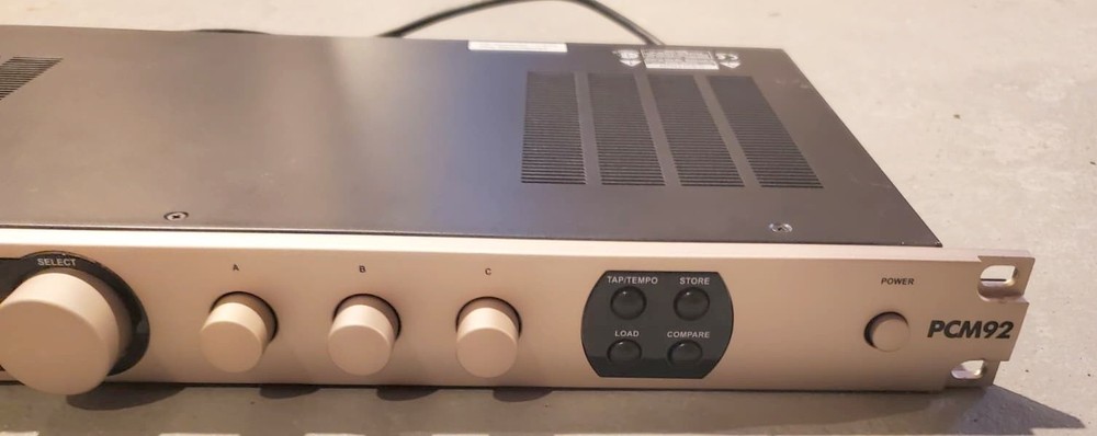 Lexicon PCM 92 Digital Reverb Processor Rack Unit Pro Studio Effects