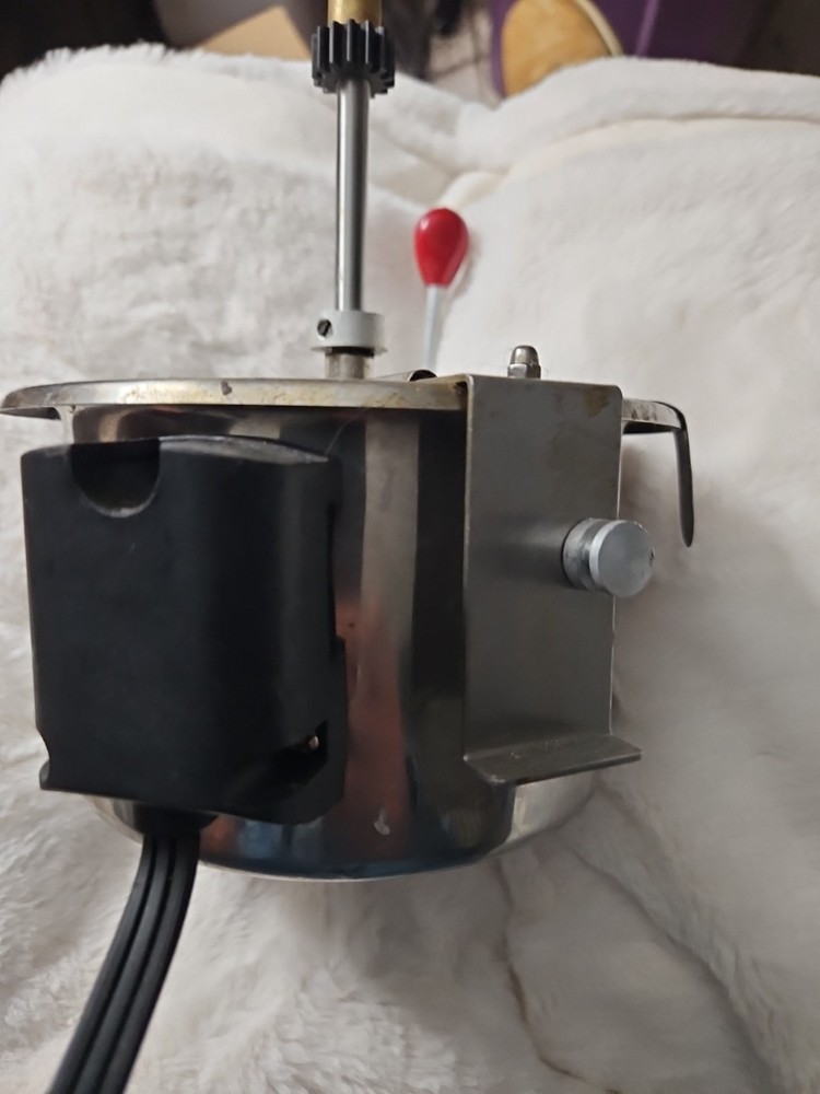 8 Oz. Replacement Kettle for 8 Oz Popcorn Machines Used