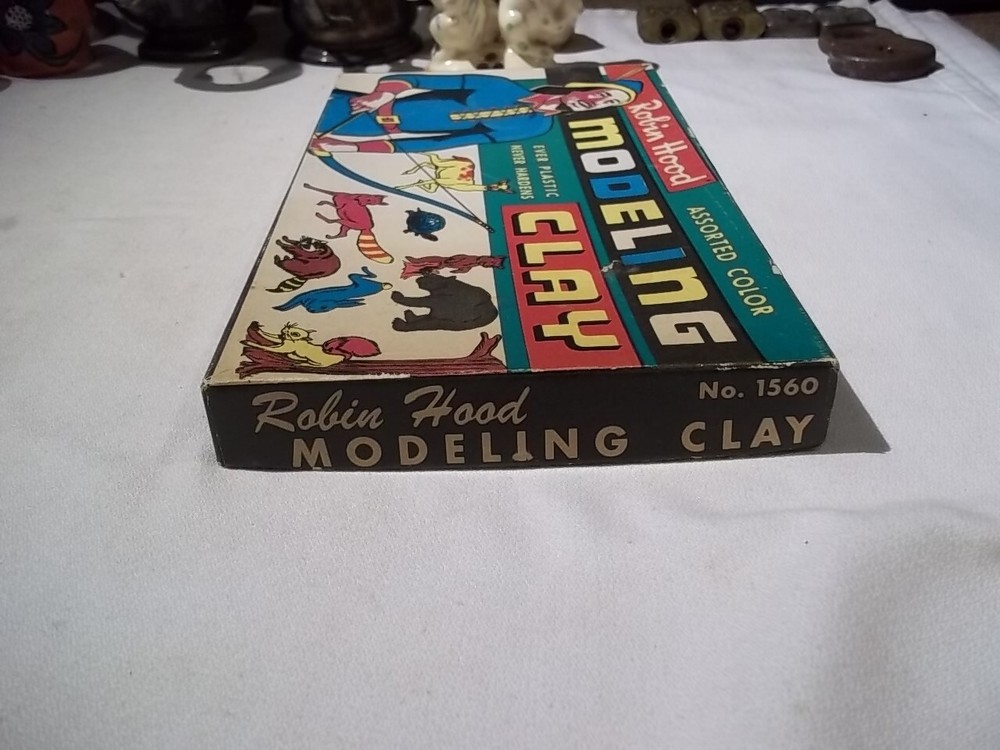 ROBIN HOOD MODELING CLAY ASSORTED COLOR NEVER USED